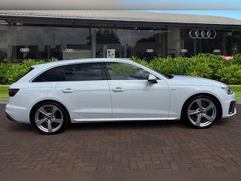 Used Audi A4 Avant 2023 for sale - 79138274: Photo