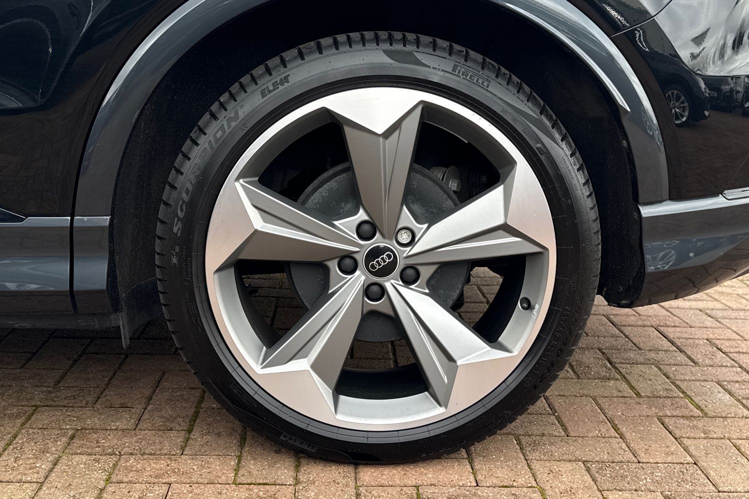 Used Audi Q4 e-tron 2025 for sale - 77747764: Photo 13