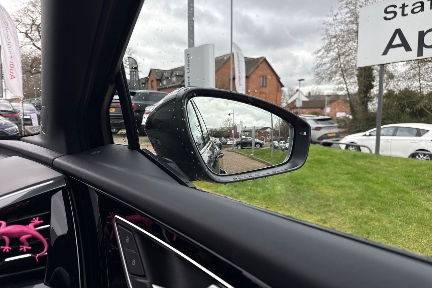 Used Audi Q4 e-tron 2025 for sale - 77747764: Photo 21