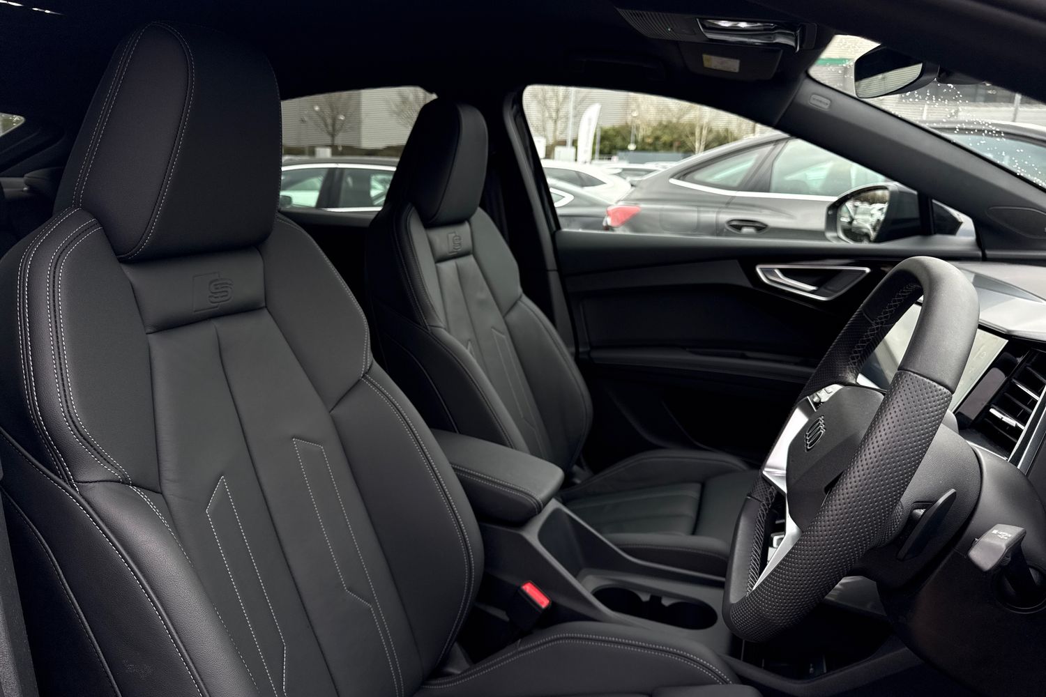 Used Audi Q4 e-tron 2025 for sale - 77747764: Photo 45