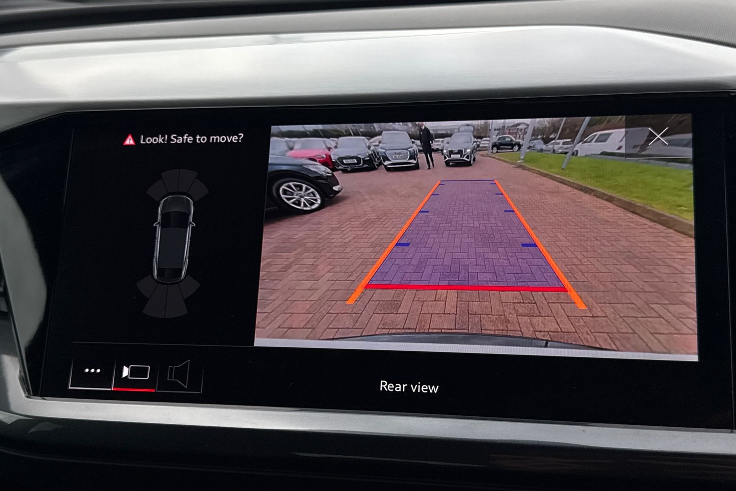 Used Audi Q4 e-tron 2025 for sale - 77747764: Photo 56