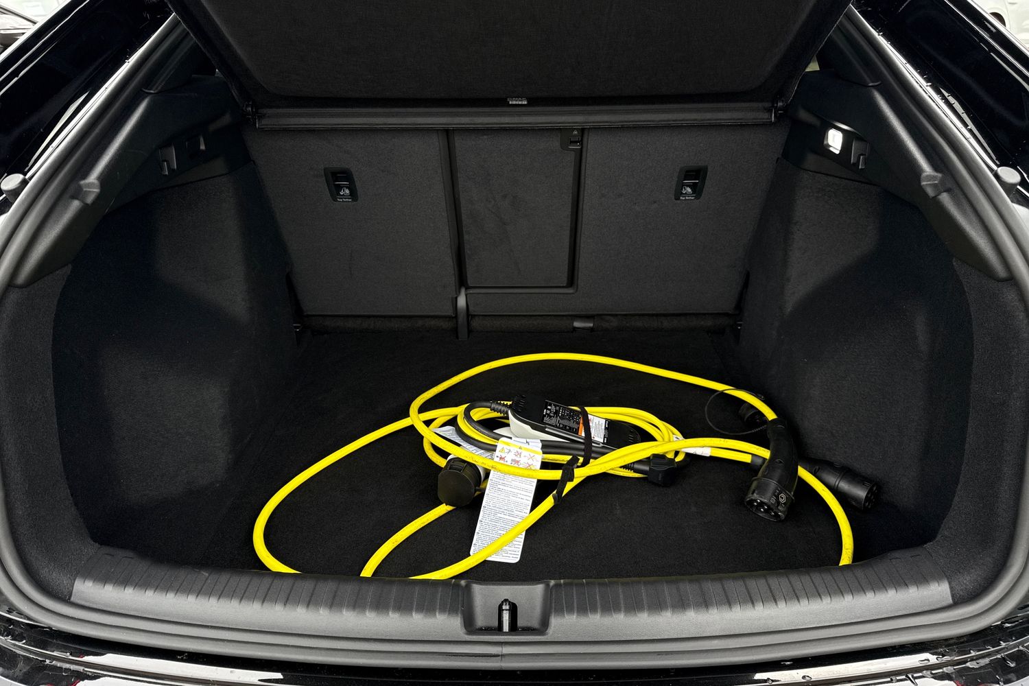 Used Audi Q4 e-tron 2025 for sale - 77747764: Photo 7