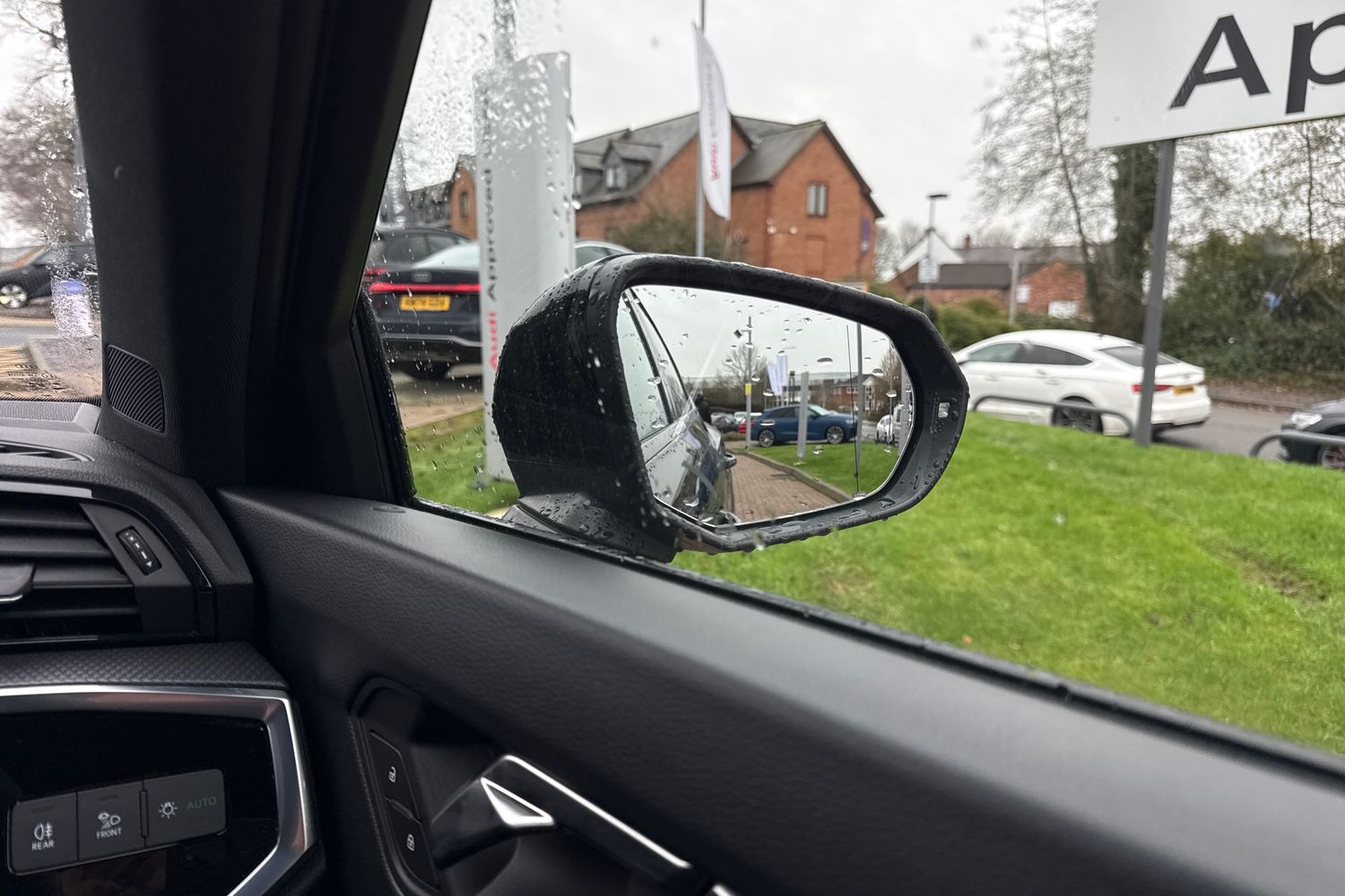 Used Audi Q3 2023 for sale - 76985232: Photo 18