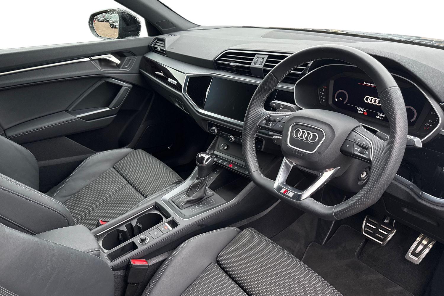 Used Audi Q3 2023 for sale - 76985232: Photo 8