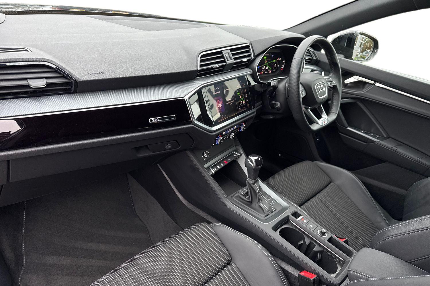 Used Audi Q3 2023 for sale - 76985232: Photo 9