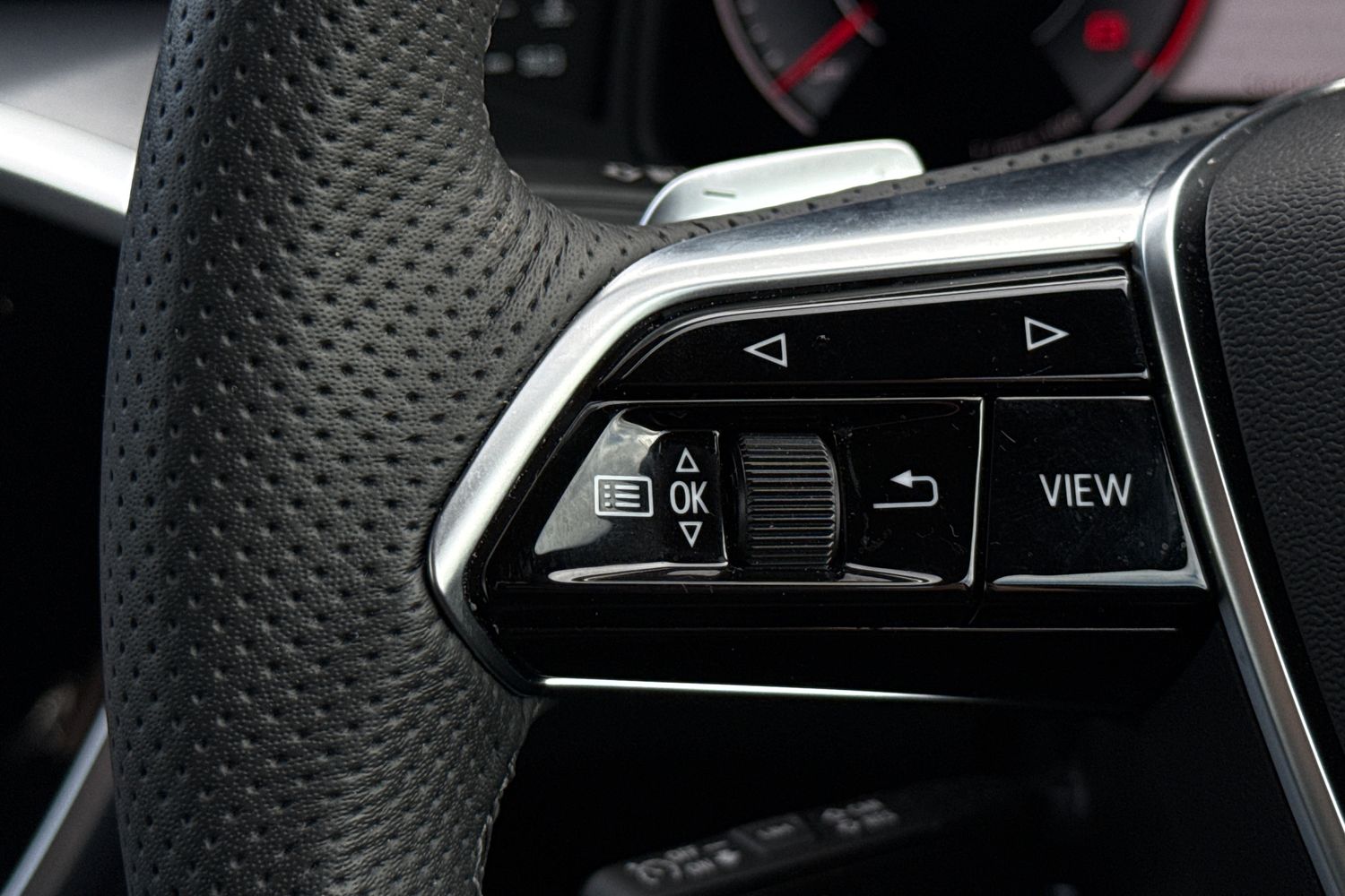 Used Audi A6 Saloon 2024 for sale - 76300015: Photo 35