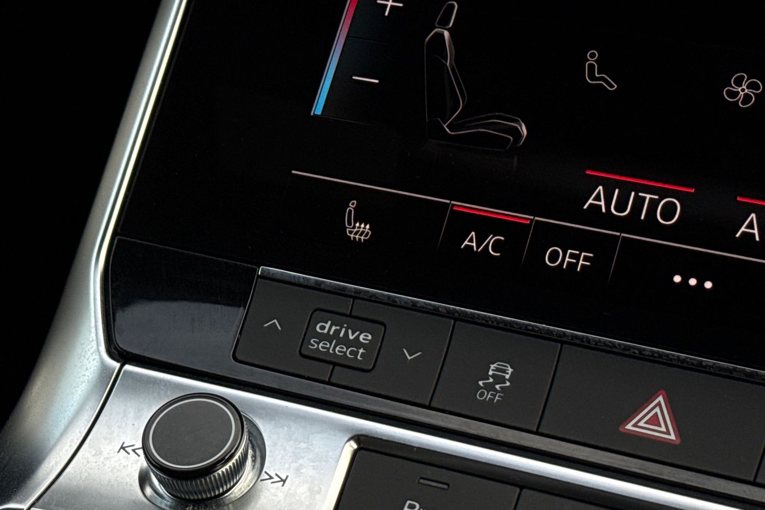 Used Audi A6 Saloon 2024 for sale - 76300015: Photo 45