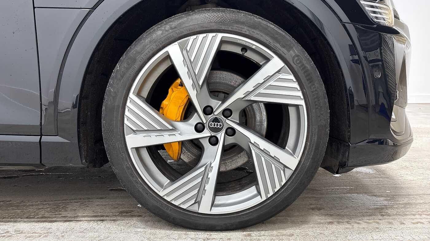 Used Audi e-tron 2022 for sale - 77451084: Photo 6