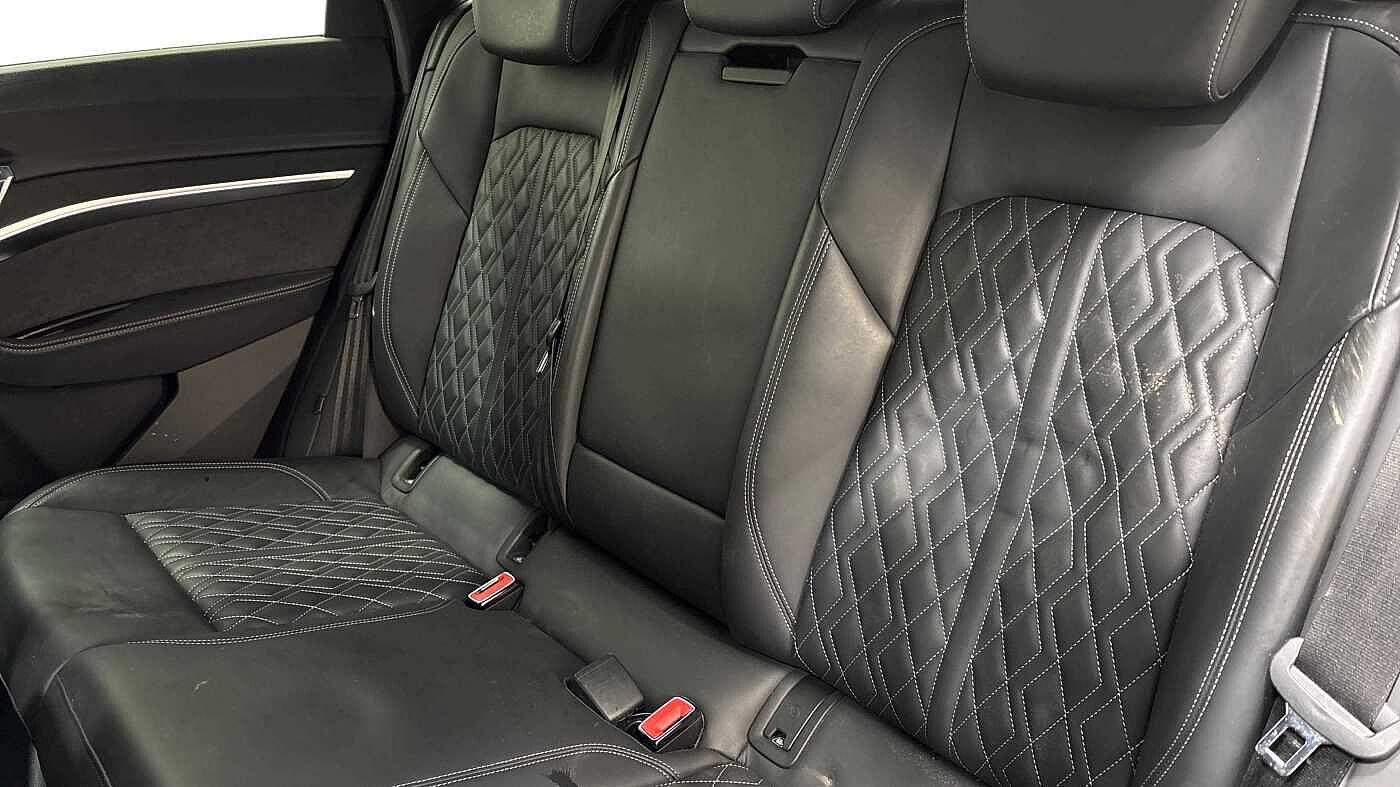 Used Audi e-tron 2022 for sale - 77451084: Photo 8