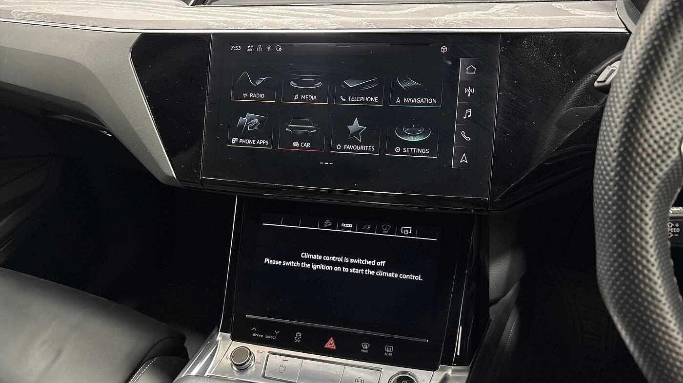 Used Audi e-tron 2022 for sale - 77451084: Photo 9