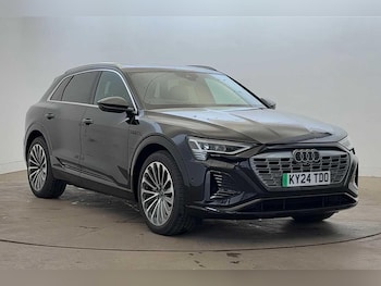 2024 - S line 55 e-tron quattro 300,00 kW 5-Door