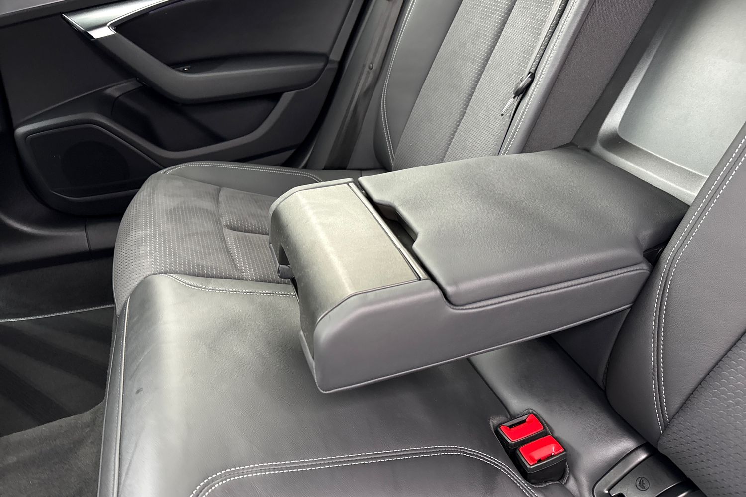 Used Audi A6 2024 for sale - 76654330: Photo 37