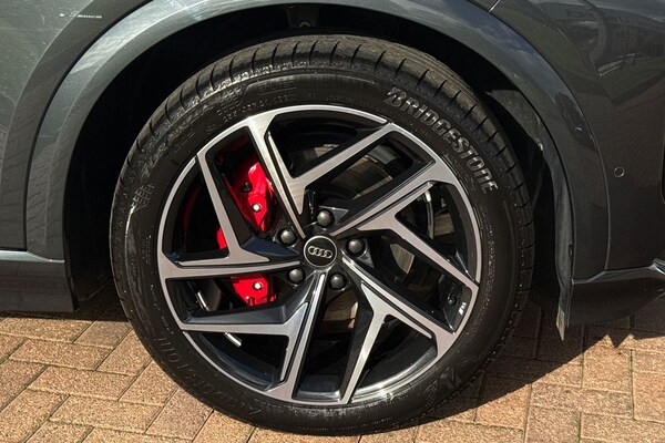 Used Audi Q6 e-tron 2025 for sale - 76316606: Photo 12