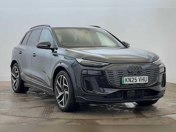 Audi - Q6 e-tron