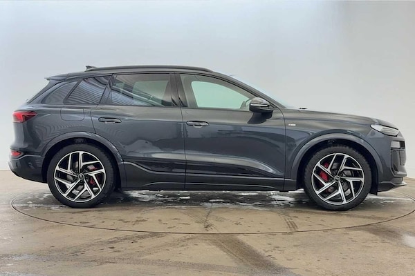 Used Audi Q6 e-tron 2025 for sale - 76316606: Photo 4