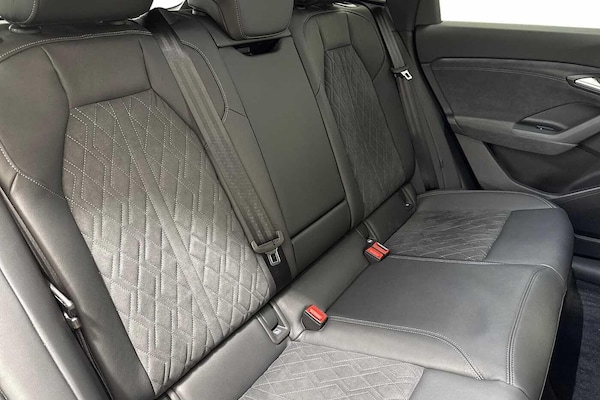Used Audi Q6 e-tron 2025 for sale - 76316606: Photo 9