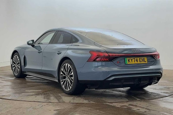 Used Audi e-tron GT 2024 for sale - 76232575: Photo 3