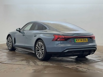 Used Audi e-tron GT 2024 for sale - 76232575: Photo 3