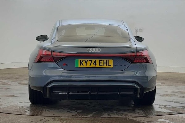 Used Audi e-tron GT 2024 for sale - 76232575: Photo 9