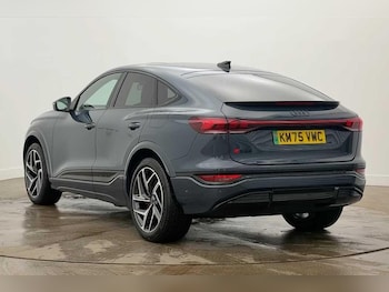 Used Audi Q6 e-tron 2025 for sale - 79184911: Photo