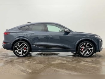 Used Audi Q6 e-tron 2025 for sale - 79184911: Photo