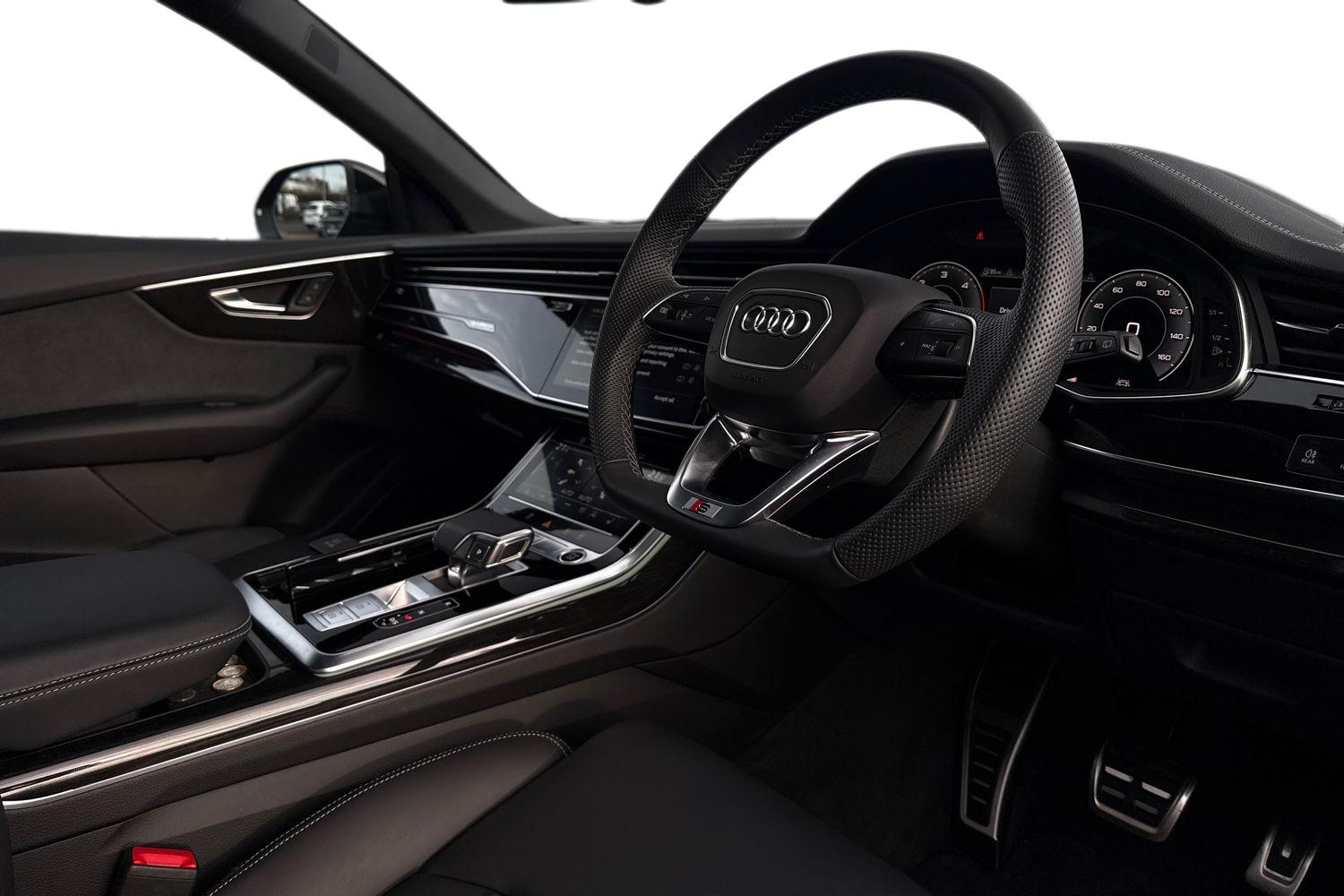 Used Audi Q8 2025 for sale - 76876025: Photo 13