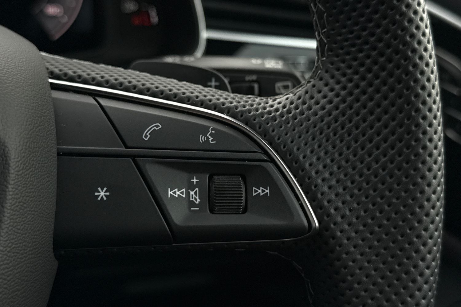 Used Audi Q8 2025 for sale - 76876025: Photo 37