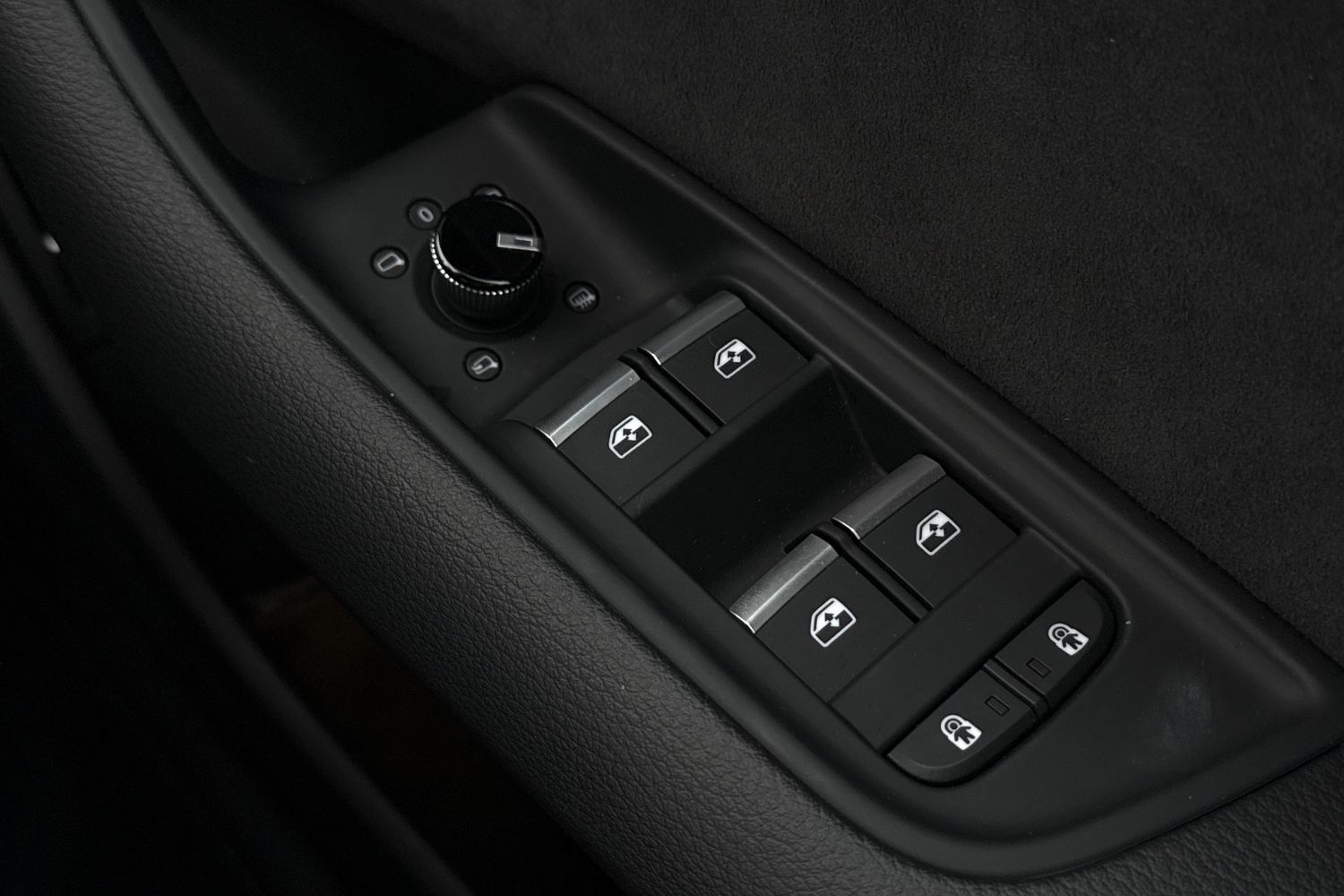 Used Audi Q8 2025 for sale - 76876025: Photo 39