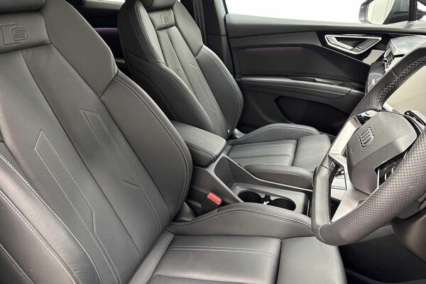 Used Audi Q4 e-tron 2024 for sale - 76300388: Photo 11