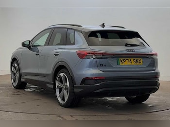 Used Audi Q4 e-tron 2024 for sale - 76300388: Photo 3