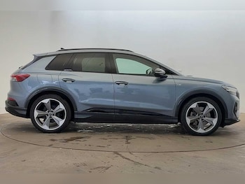 Used Audi Q4 e-tron 2024 for sale - 76300388: Photo 4