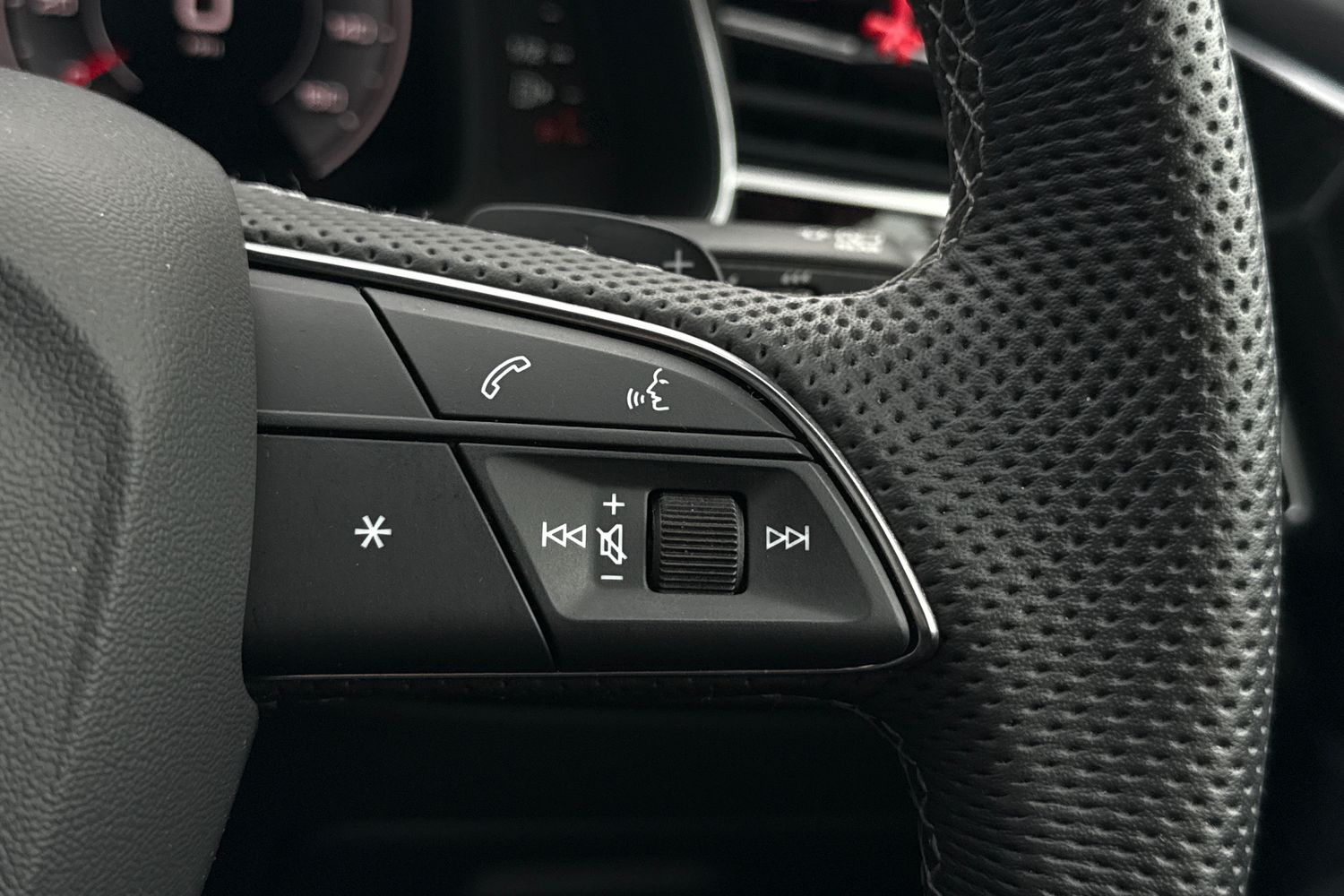 Used Audi Q7 2024 for sale - 77535470: Photo 38