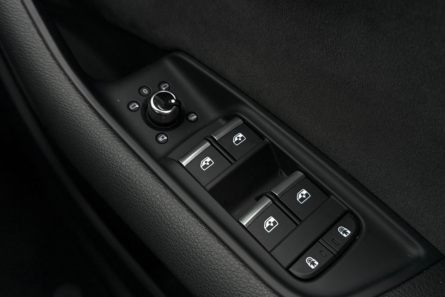 Used Audi Q7 2024 for sale - 77535470: Photo 40