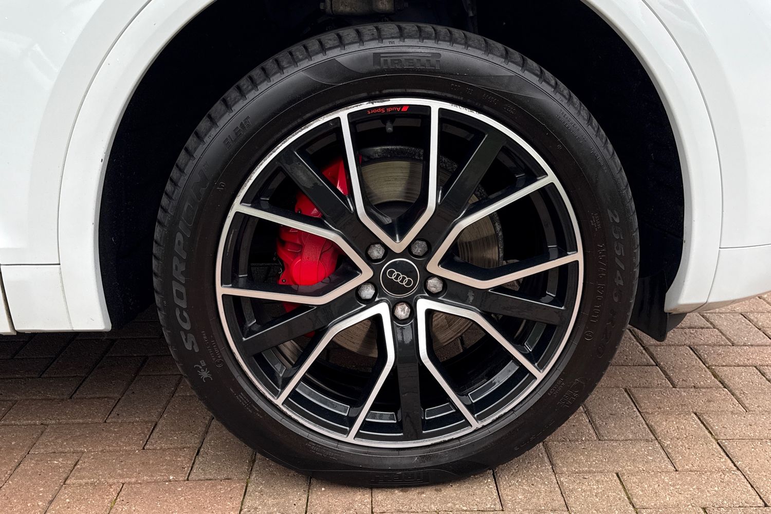 Used Audi Q5 2023 for sale - 77862885: Photo 11