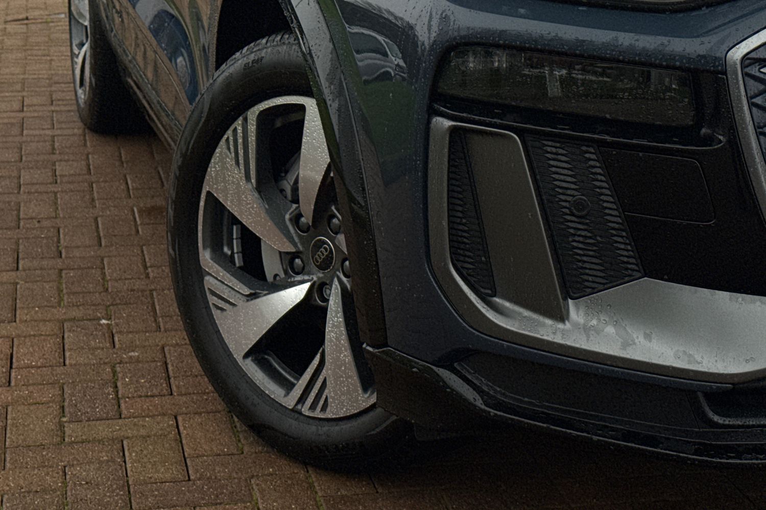 Used Audi Q6 e-tron 2025 for sale - 76968055: Photo 26