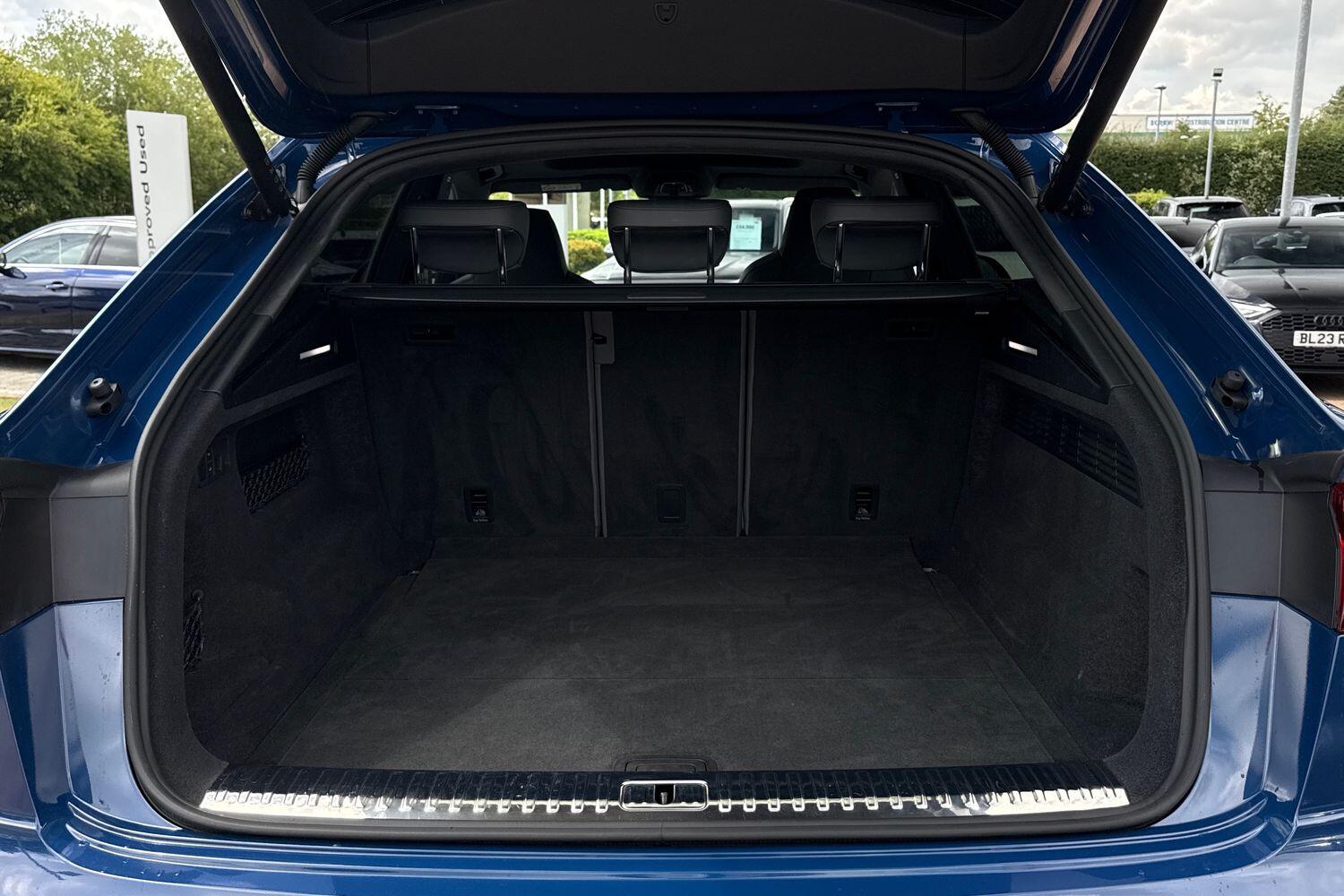 Used Audi Q8 2024 for sale - 76649090: Photo 10