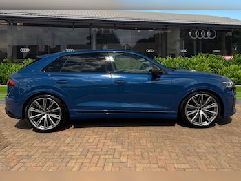 Used Audi Q8 2024 for sale - 76649090: Photo