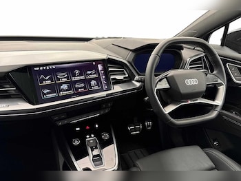 Used Audi Q4 e-tron 2025 for sale - 78532231: Photo