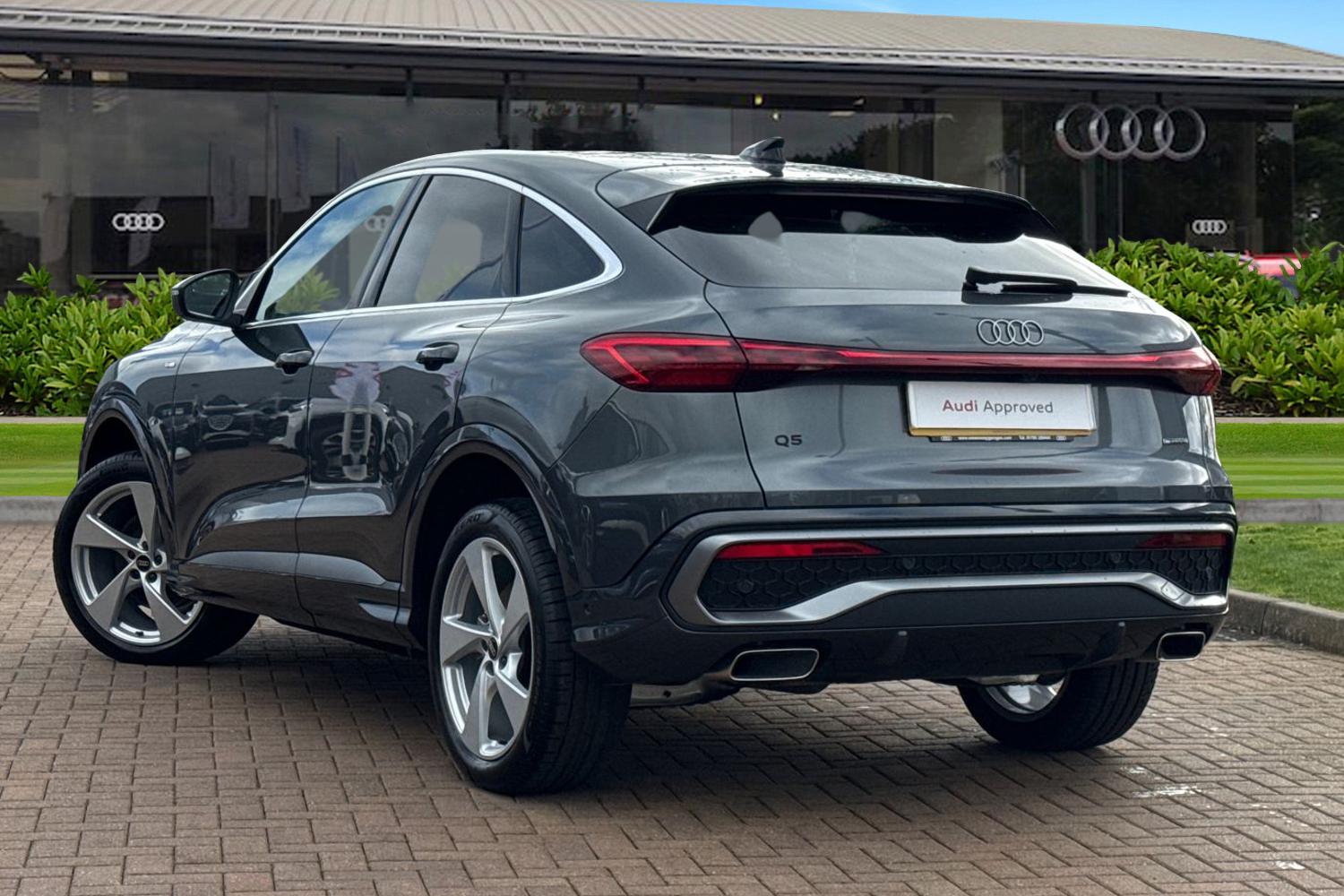 Used Audi Q5 2025 for sale - 78016279: Photo 2