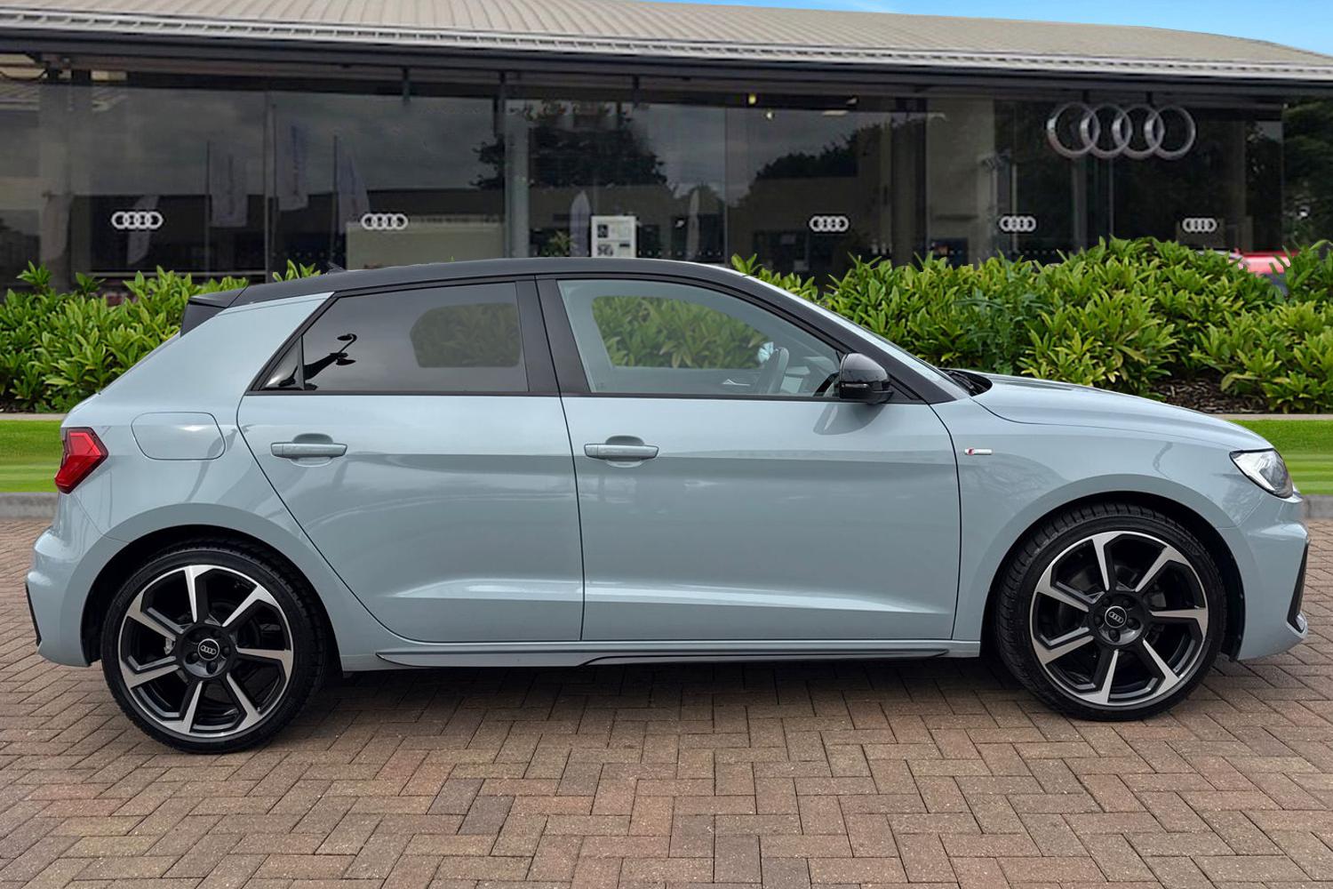 Used Audi A1 2023 for sale - 77996572: Photo 3