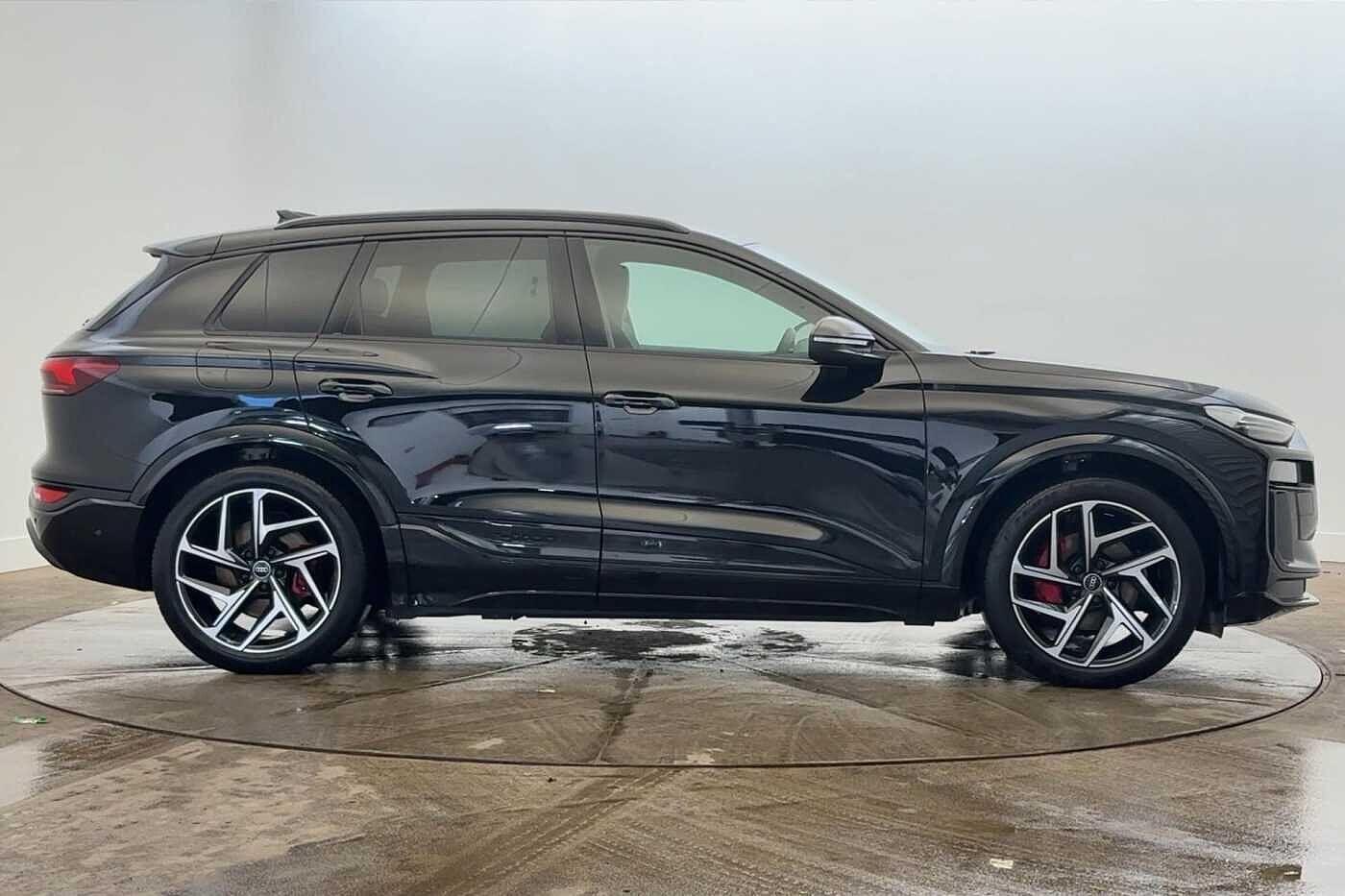 Used Audi Q6 e-tron 2025 for sale - 76590520: Photo 4