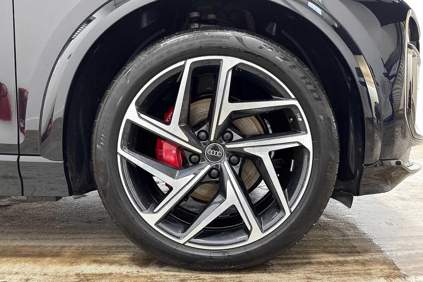 Used Audi Q6 e-tron 2025 for sale - 76590520: Photo 5