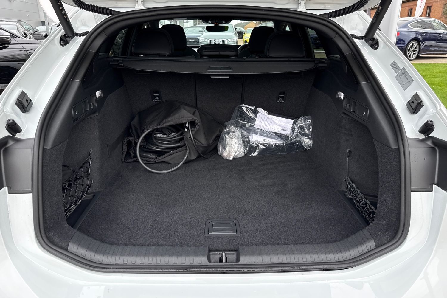 Used Audi A6 2024 for sale - 77943690: Photo 7