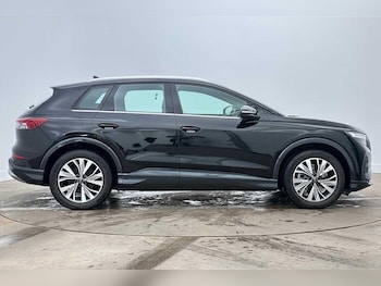 Used Audi Q4 e-tron 2025 for sale - 79184882: Photo