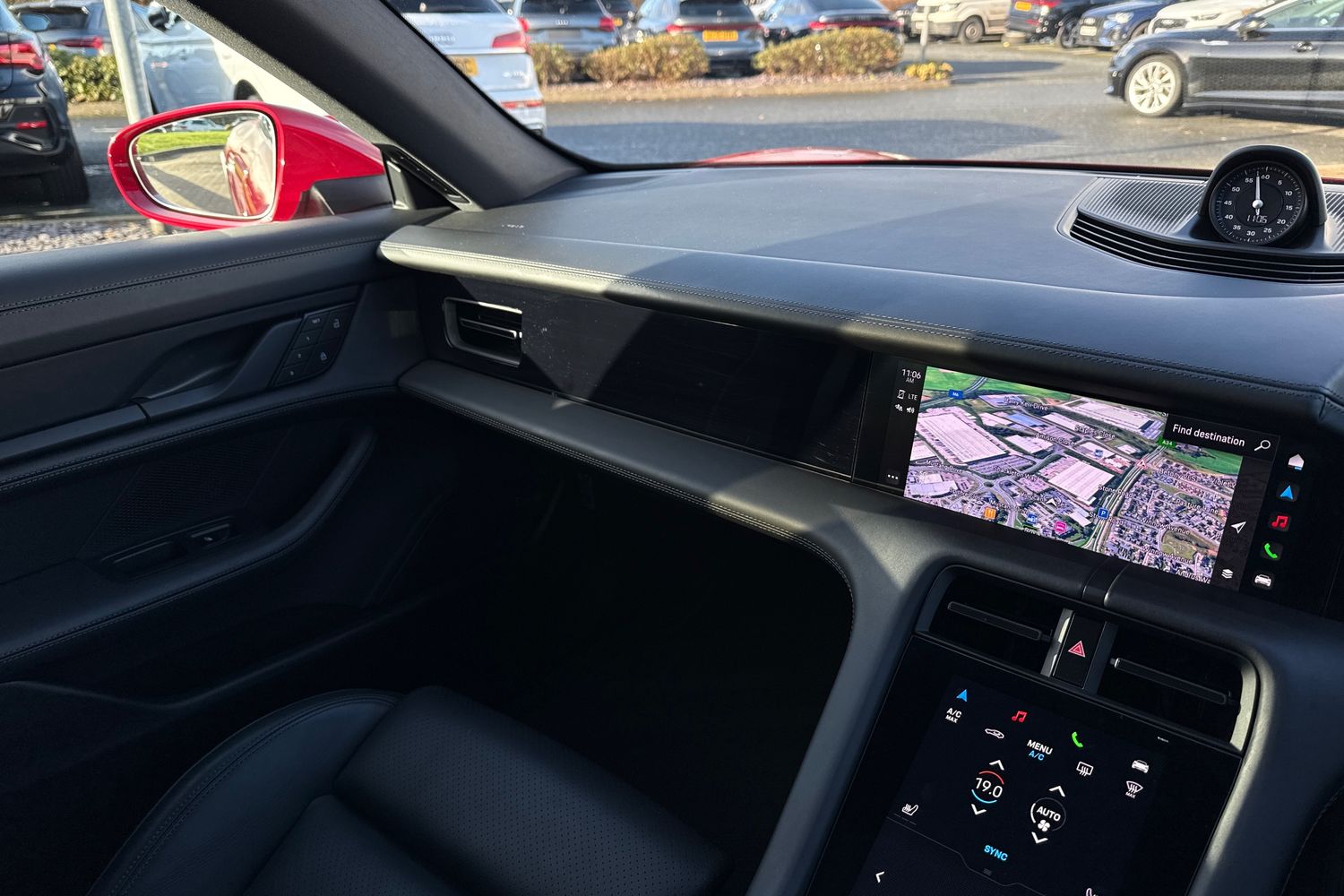 Used Porsche Taycan 2023 for sale - 76896225: Photo 20