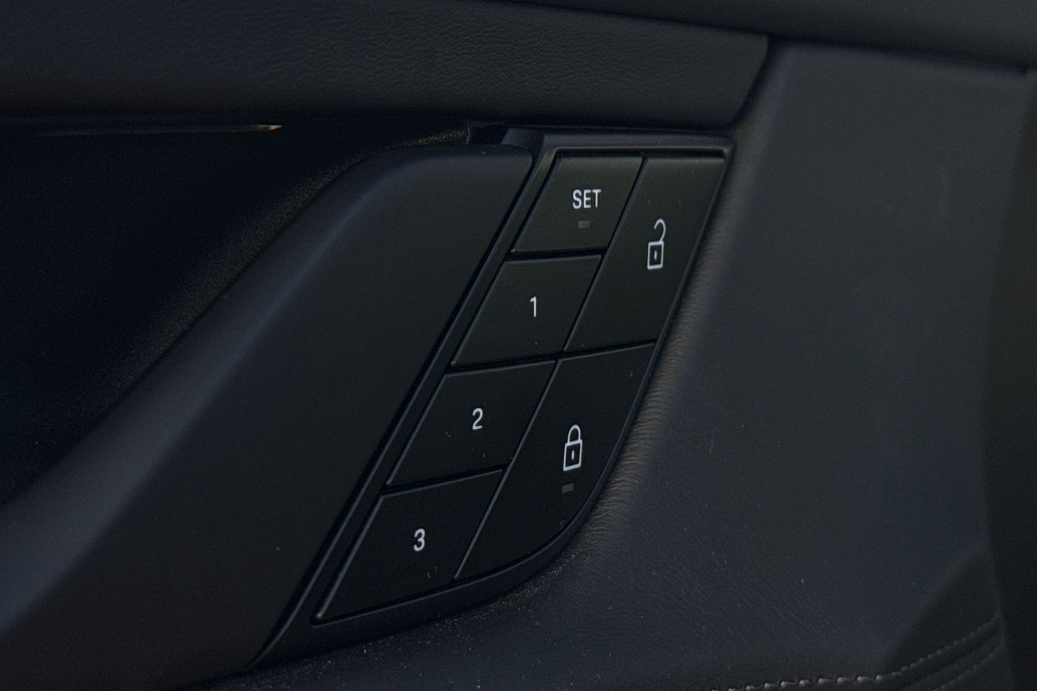 Used Porsche Taycan 2023 for sale - 76896225: Photo 36