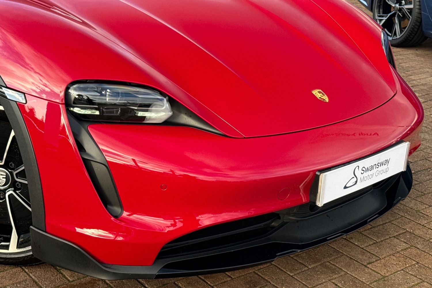 Used Porsche Taycan 2023 for sale - 76896225: Photo 9