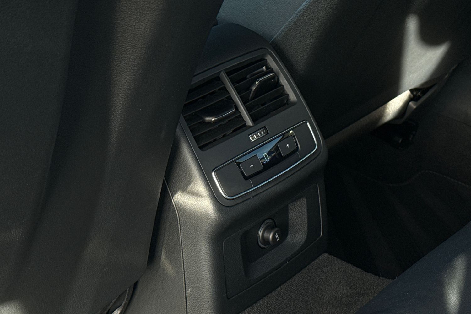 Used Audi A4 2022 for sale - 76654342: Photo 28