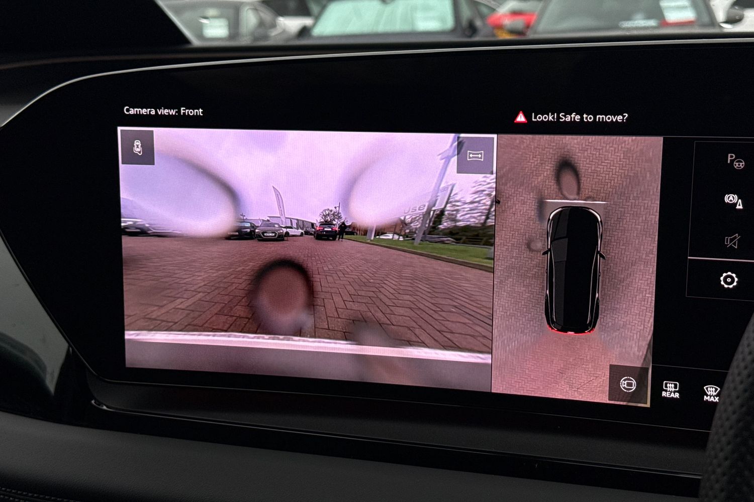 Used Audi Q6 e-tron 2025 for sale - 77661677: Photo 43