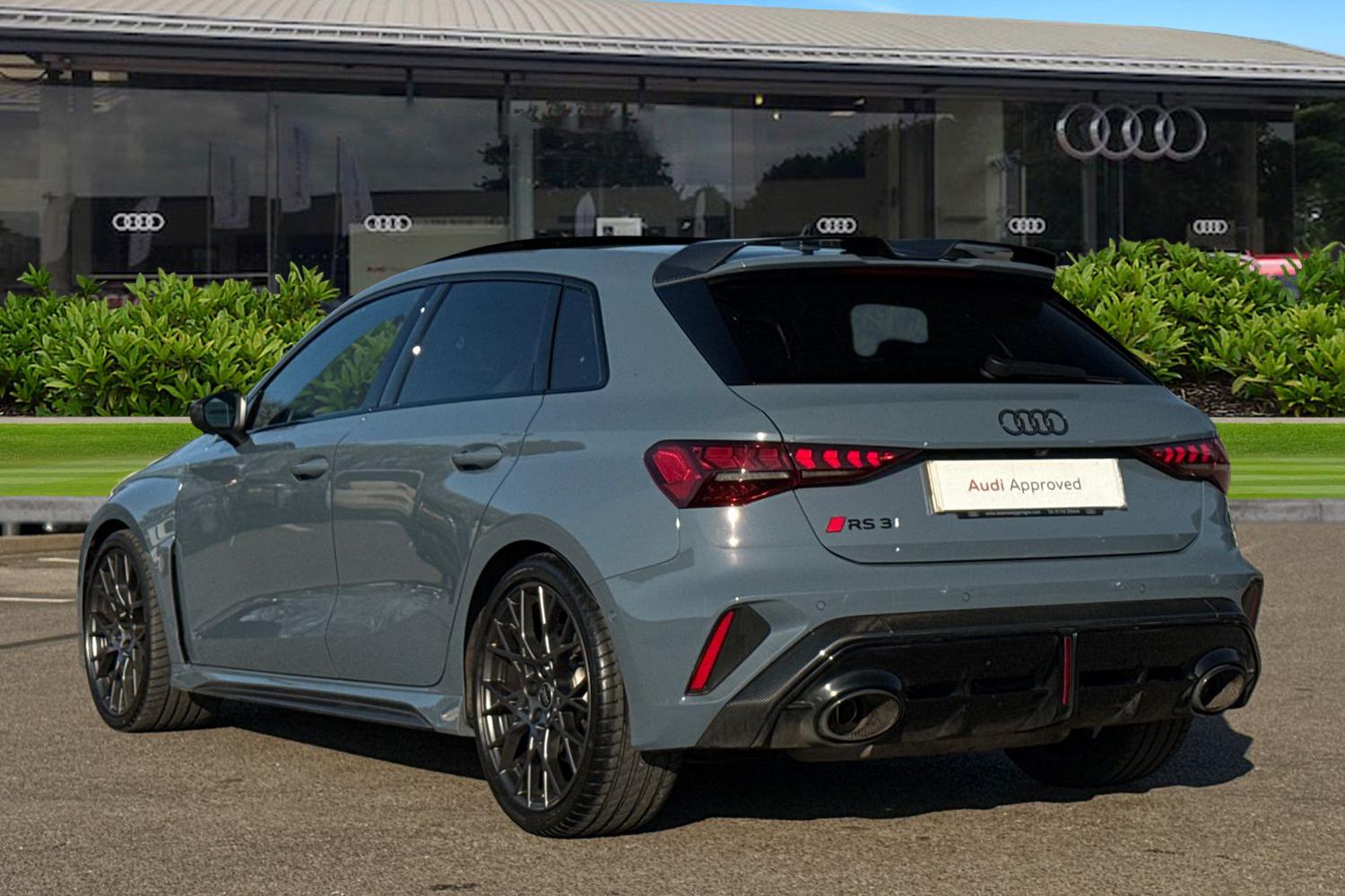 Used Audi RS3 2025 for sale - 77758447: Photo 2